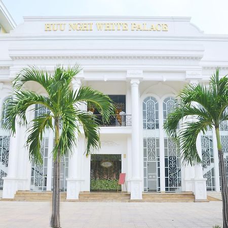 Huu Nghi Hotel Quang Tri Khe Sanh Екстериор снимка