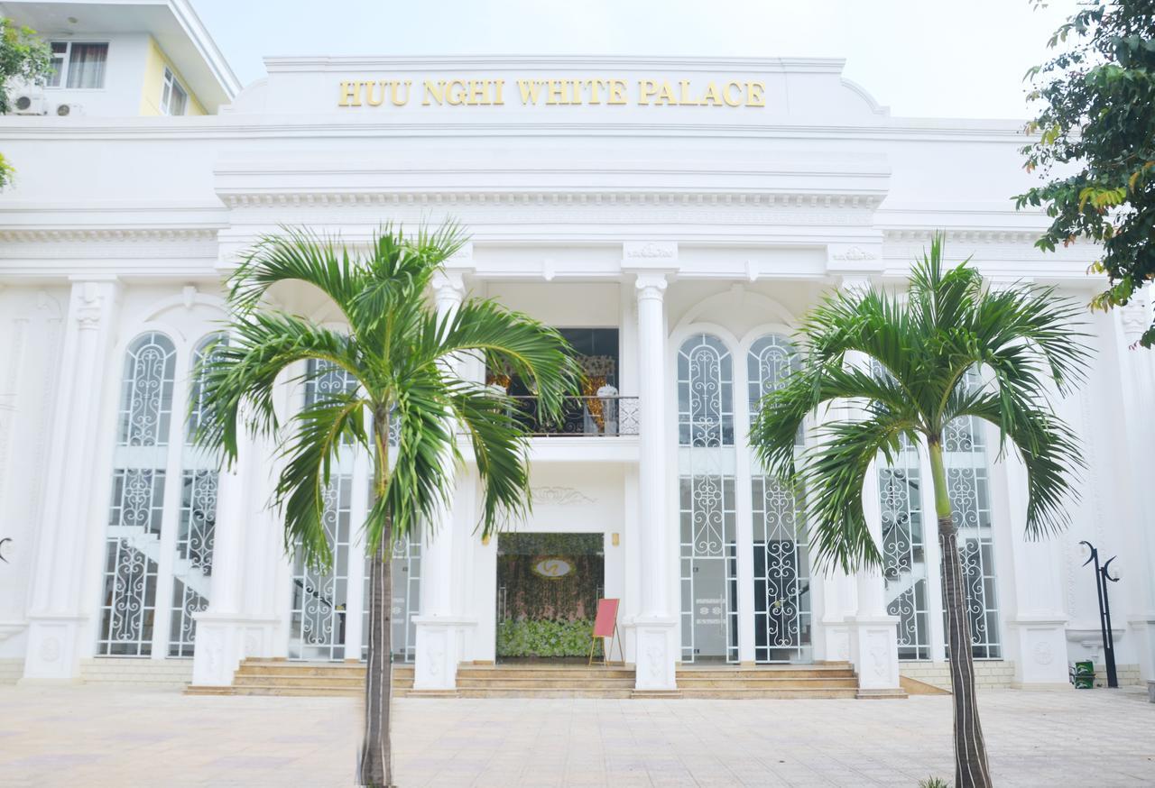 Huu Nghi Hotel Quang Tri Khe Sanh Екстериор снимка