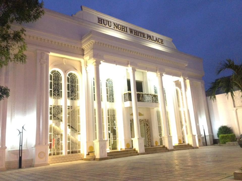 Huu Nghi Hotel Quang Tri Khe Sanh Екстериор снимка